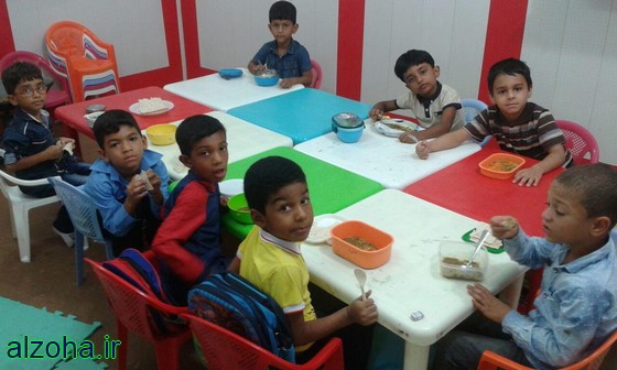 اجرای طرح یک وعده غذای گرم در مهدکودک و مهد قرآن مبین قشم